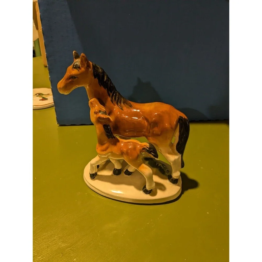 Vintage Horse Figurine Mare And Foal Ceramic Base 7” X 6”